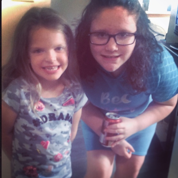 Meet your Posher, Carrie - Picture 5 of 16